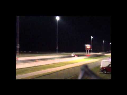 SBstar 14b Talon on Borrowed slicks goes 11.541 @...