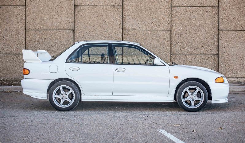 1995-Mitsubishi-Evo-III-11-798x466.jpg