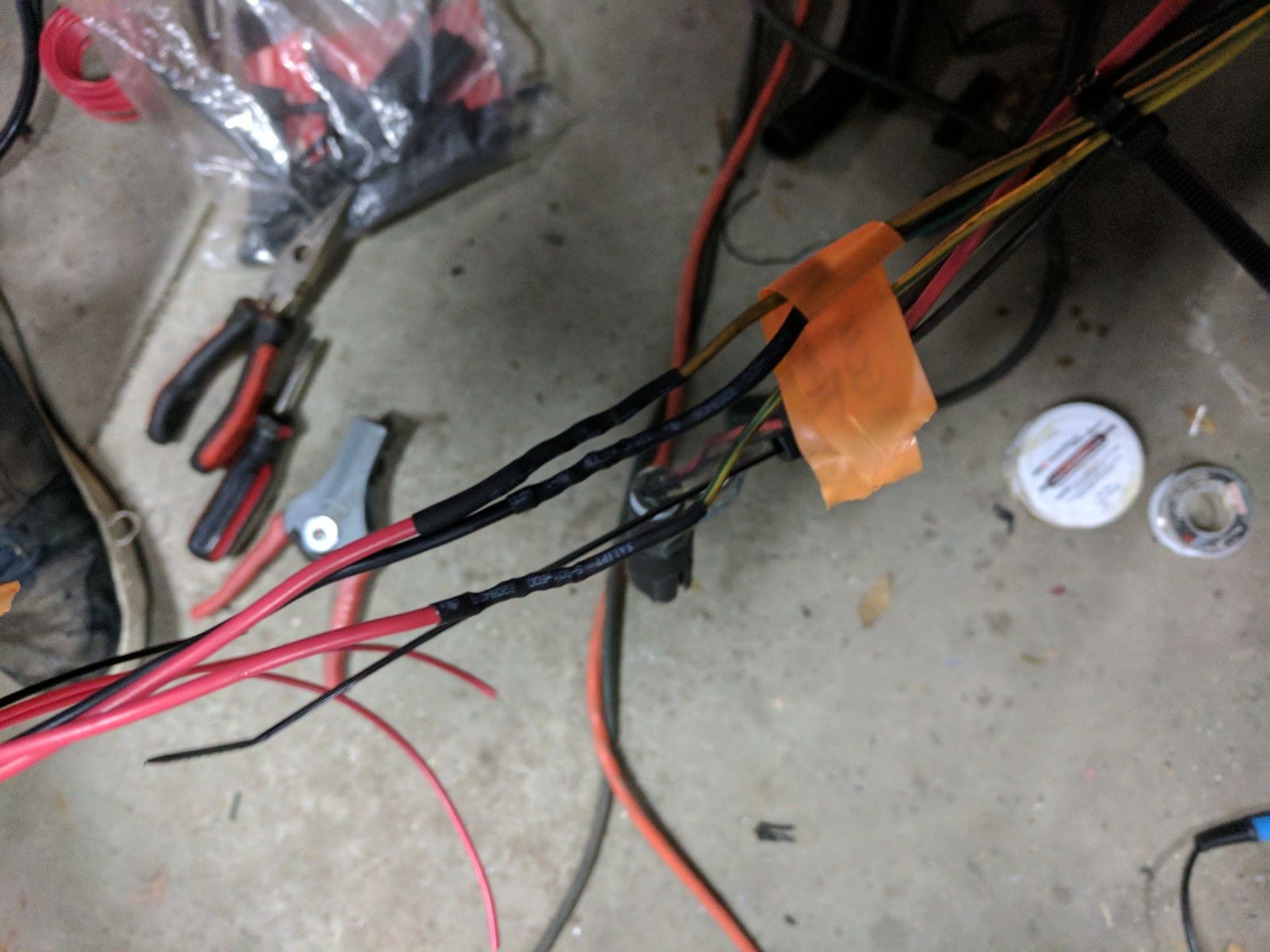 9g1S9qM.jpg