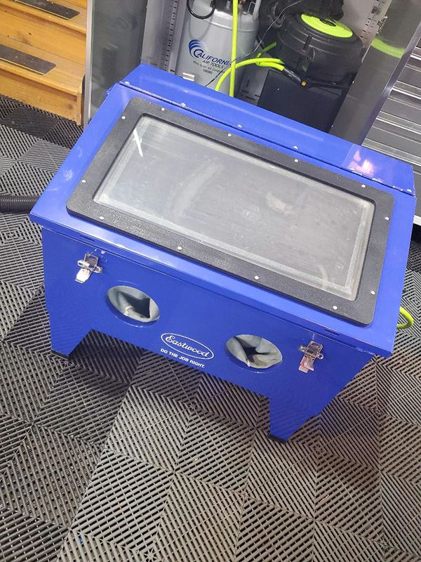 blastcabinet.jpg