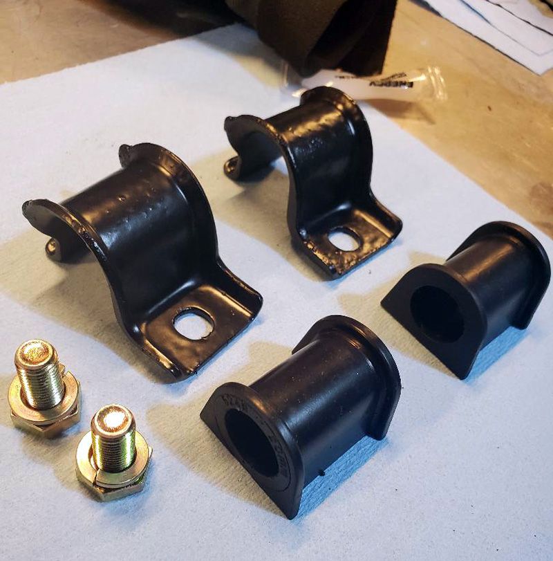 bracketsandbushings.jpg