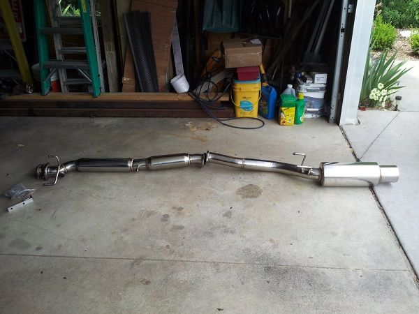 exhaust_new.jpg exhaust_new.jpg