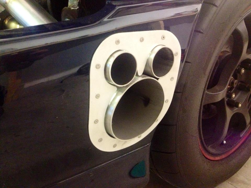 exhaust_zps88b04fd9.jpg