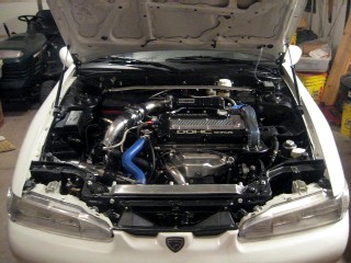 hood_struts_2.JPG