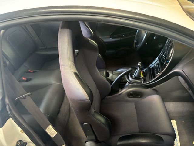 Interior.jpg