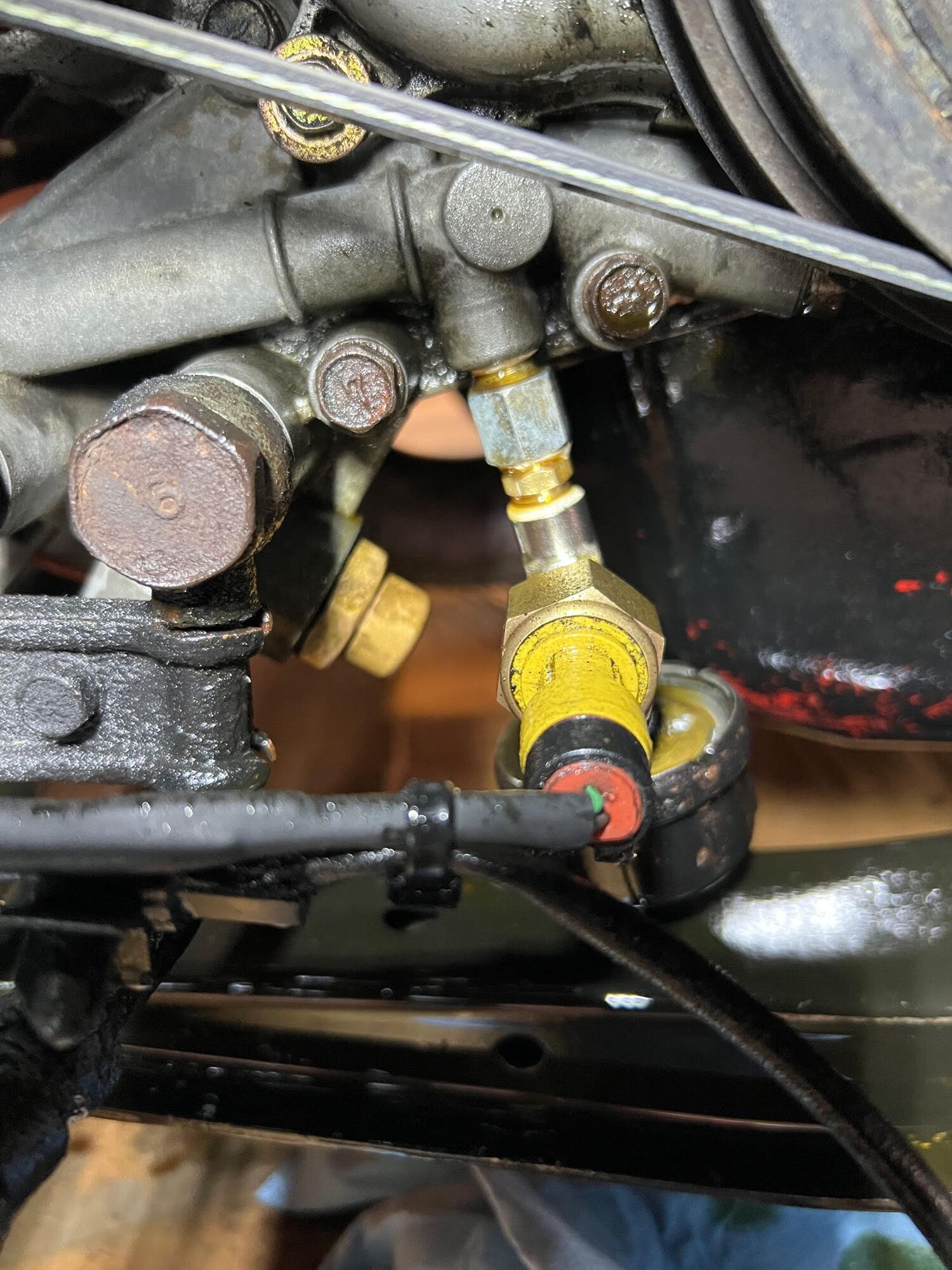 oil leak.jpg