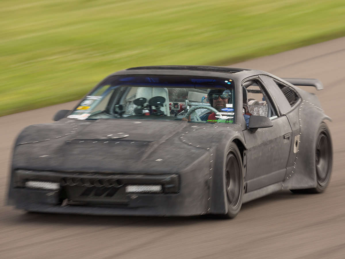 ?q=60&url=http%3A%2F%2Fd254andzyoxz3f.cloudfront.net%2Fsmoking-tire-death-fiero-art-1.jpg