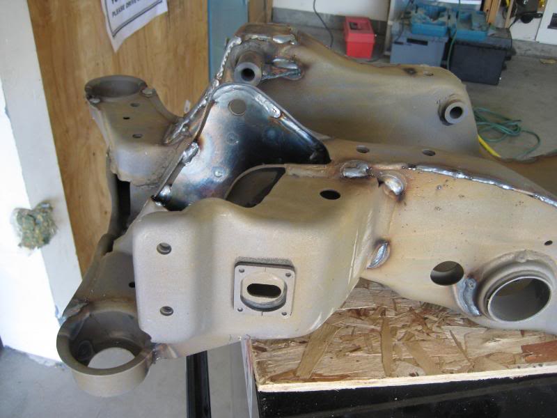 RearCrossmemberfabwork005.jpg