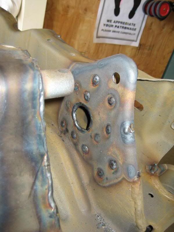 RearCrossmemberfabwork008.jpg