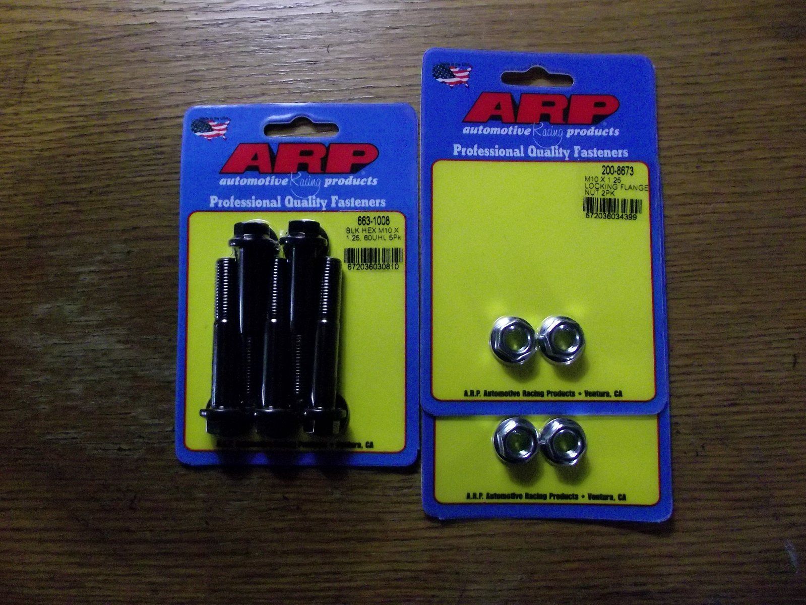 seat bolts.jpg