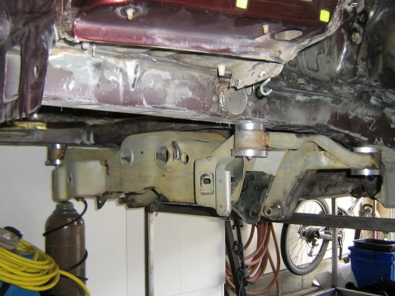 solidcrossmemberbushings005.jpg