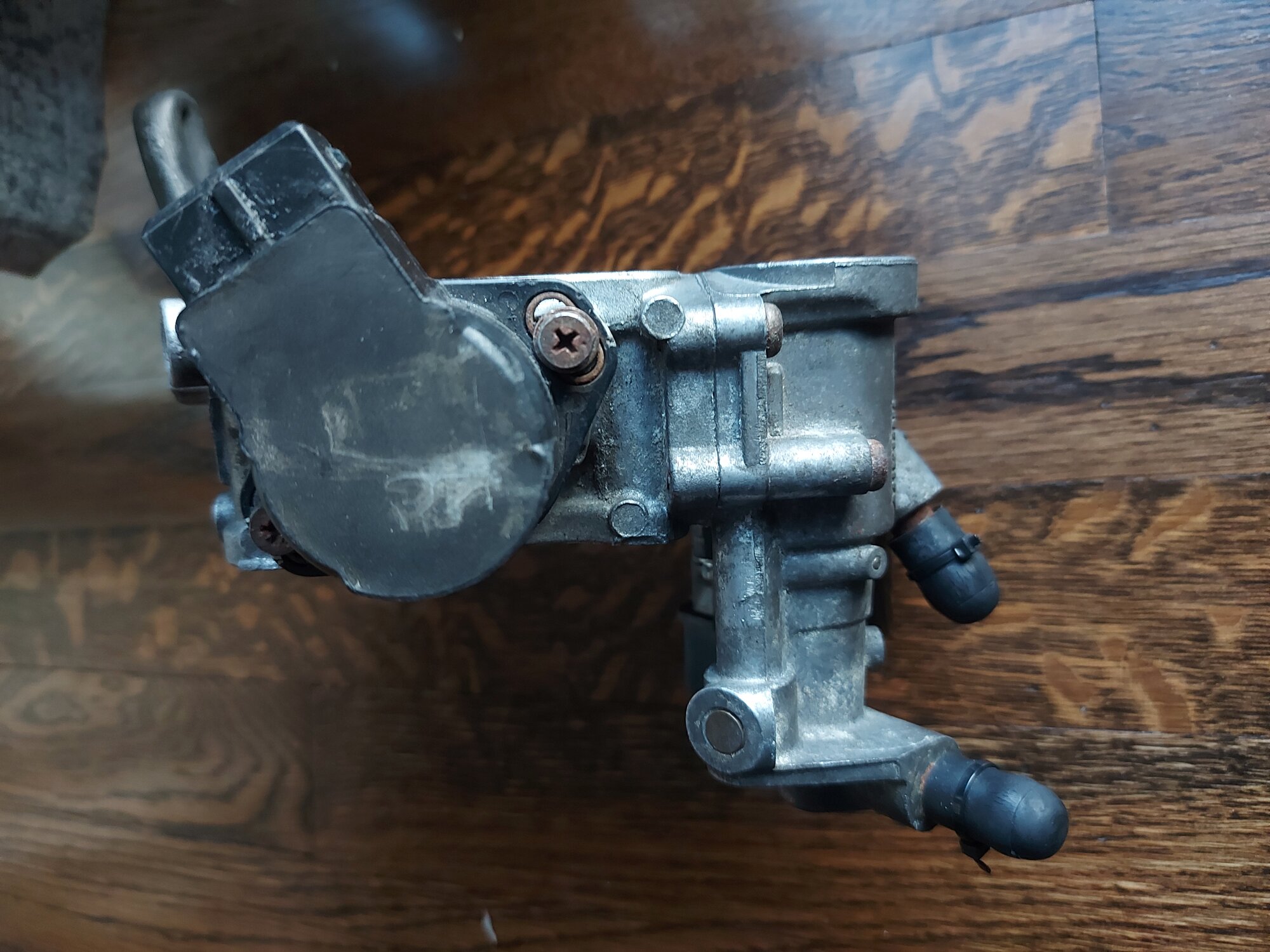 throttle_body_4.jpg