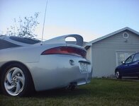 6933fd801020-med.jpg