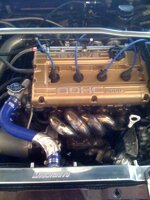 car_engine_bay_2.jpg