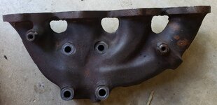 OEM Exhaust Manifold.jpg