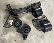 AWD MT motor mounts