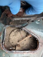 Tank hanger1.JPG