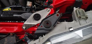 ***** NEW PRODUCT ***** 1G Stainless upper radiator brackets W/New bush