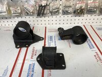 2G Steel Engine Mounts ( need inserts )