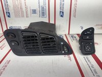 2G Black Center Vent & Fog Light Switch Panel