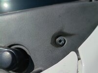 MR109909 window cowl fasteners/screws