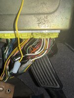 2g ecu shot, looking for #75 and #76 - #75 Rear O2 marked up with orange arrow where it is cho...jpg