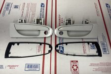 2G OEM Door Handle Set ( includes seals )