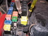 Fuse holder (Room Lamp and Radio) removal - 2g engine fusebox.JPG