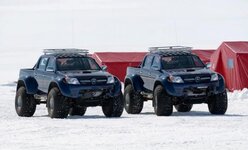 toyota_hilux_south_pole_02.jpg