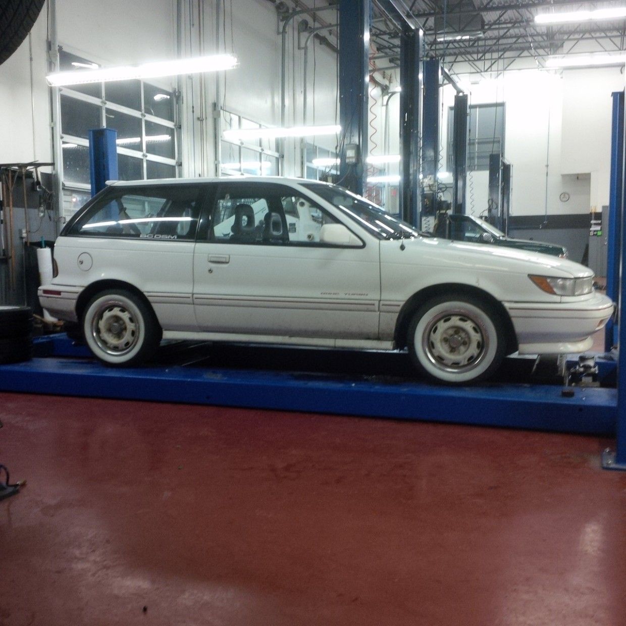 sidewhitewalls.jpg