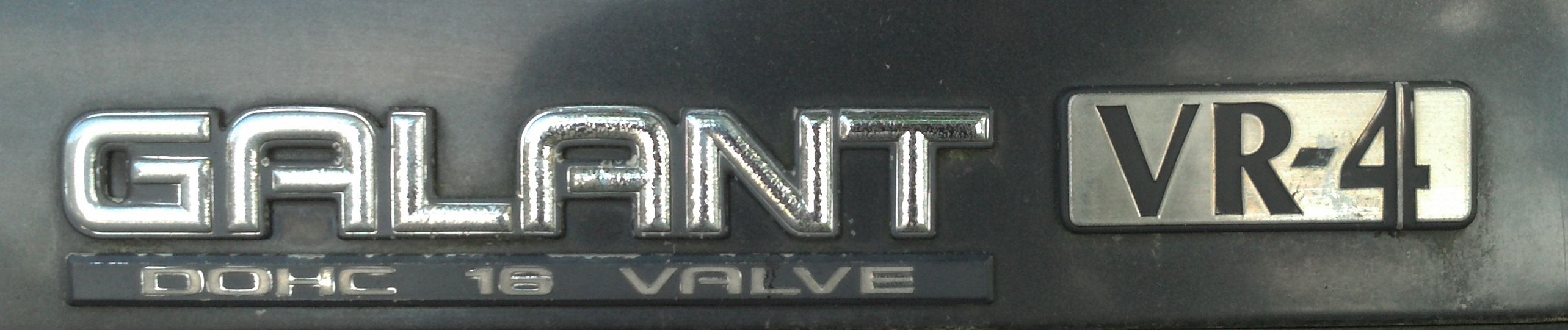 BADGE 009.jpg